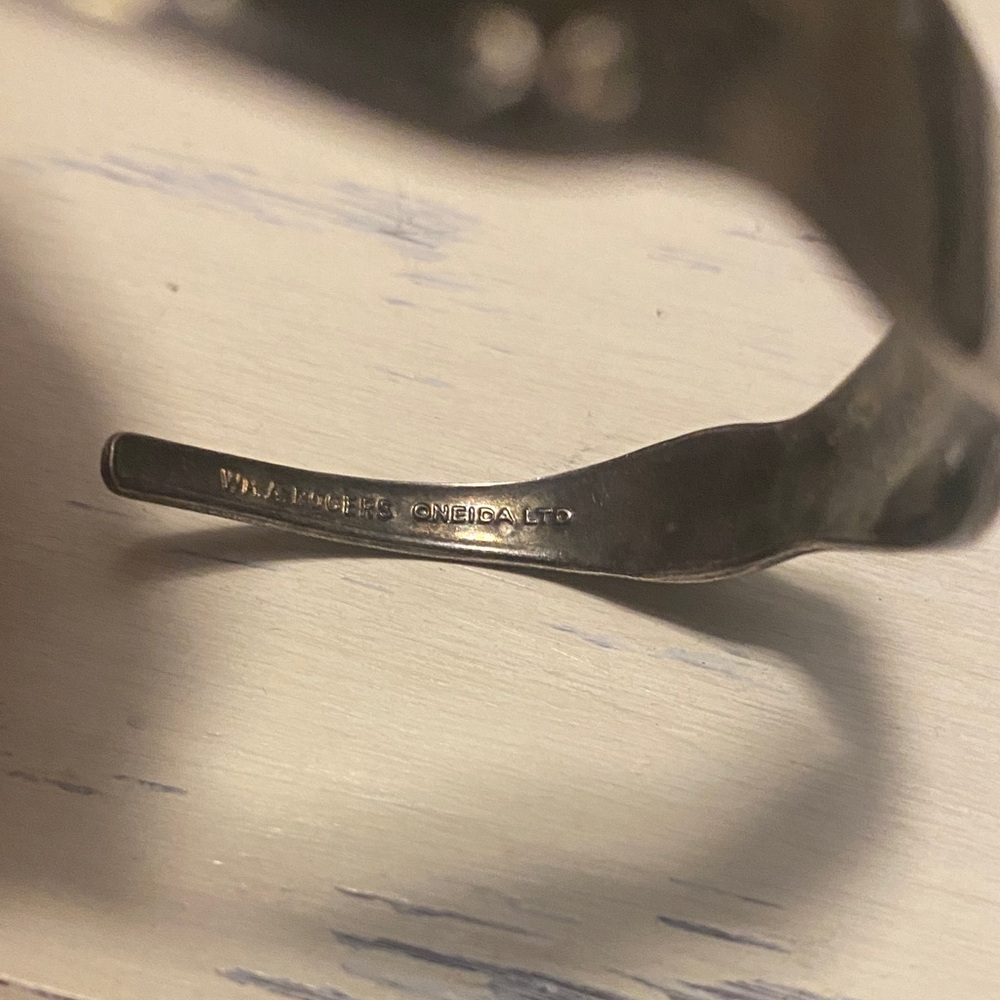 Silver Spoon Bangle - Picture 5 of 8